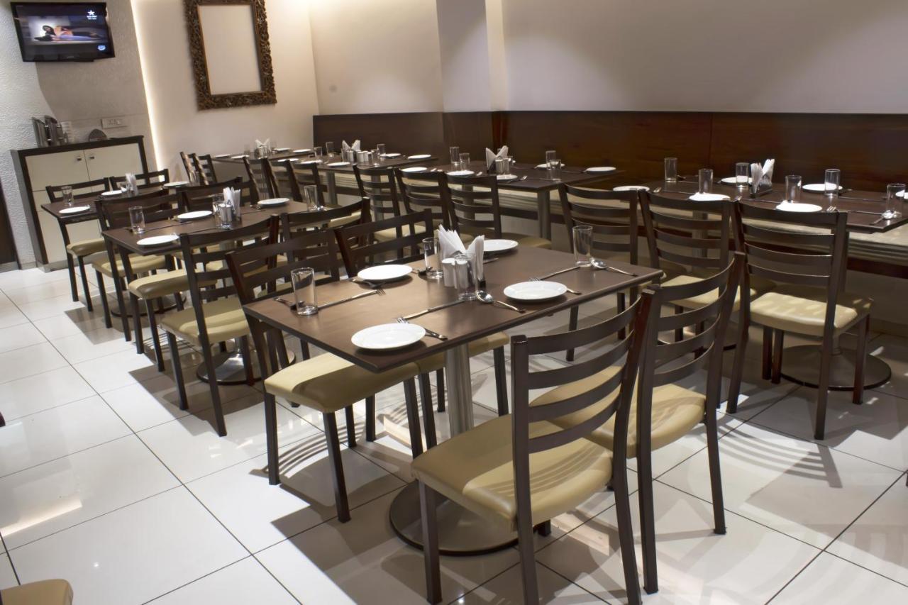 Hotel Sri Sri Executive, Kolhapur Εξωτερικό φωτογραφία
