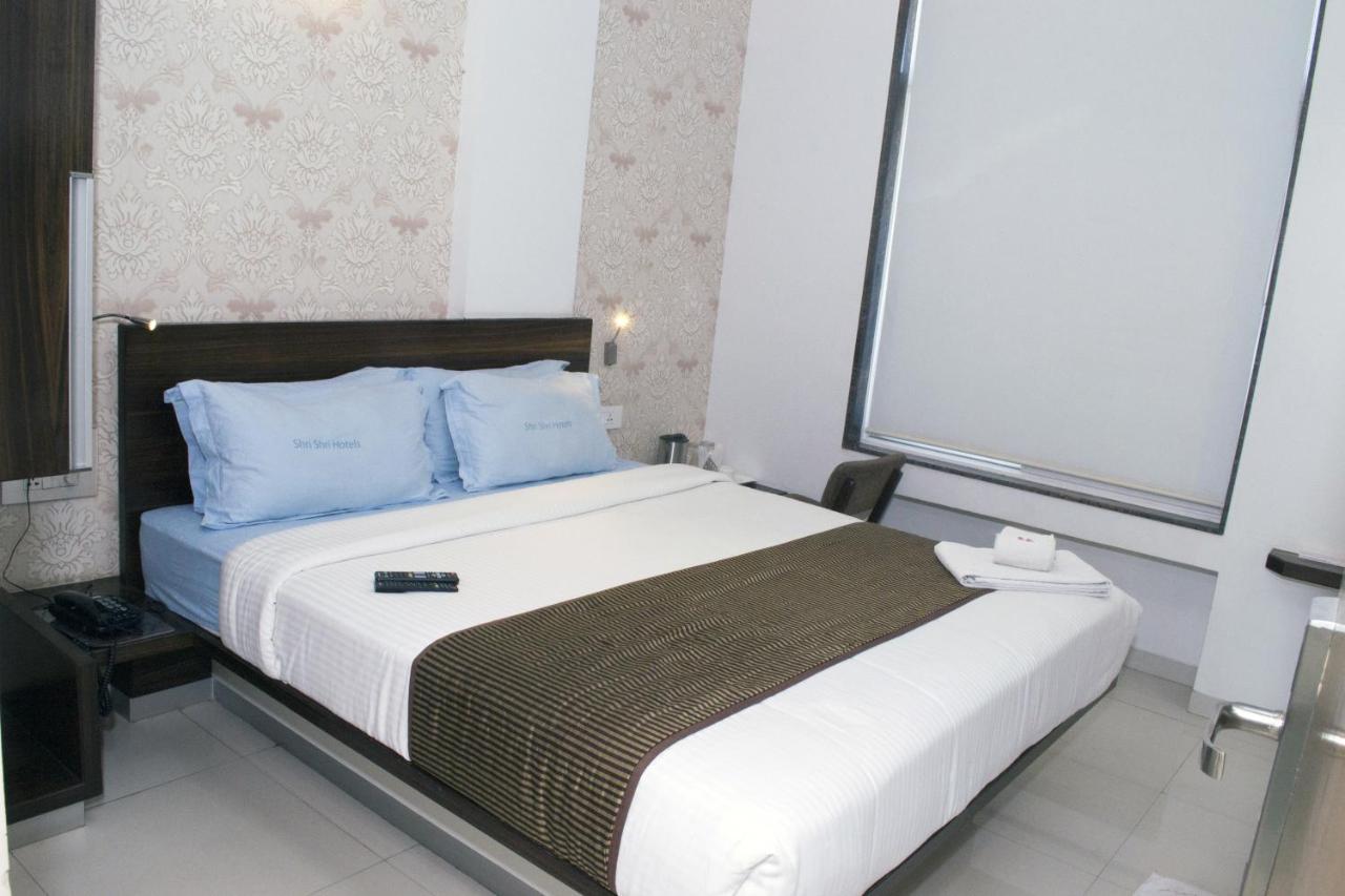 Hotel Sri Sri Executive, Kolhapur Εξωτερικό φωτογραφία